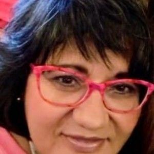 Meet your Posher, Lois lori